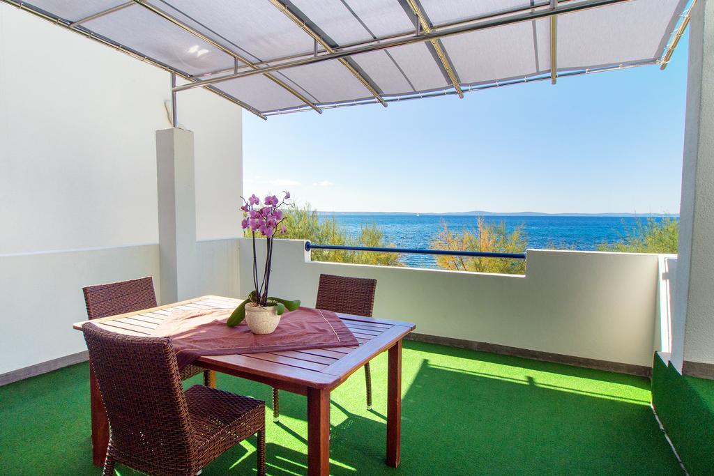 Beach Guesthouse Mediteran ポドストラナ 部屋 写真