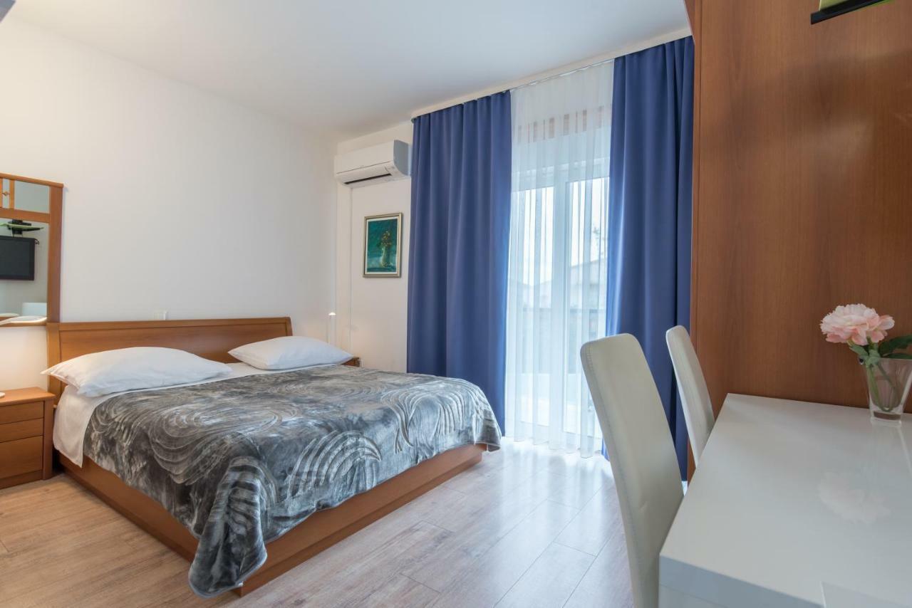 Beach Guesthouse Mediteran ポドストラナ エクステリア 写真
